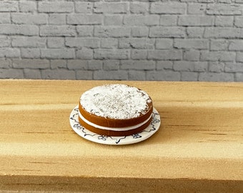1:12 Scale Dolls House Miniature Victoria Sponge Cake with 'Cream'