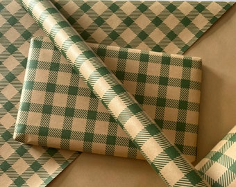 Green Christmas Gingham Eco Friendly Gift Wrapping Paper, 100% Recycled & Recyclable Gift Wrap, Sustainable Vegan Kraft Wrapping Paper