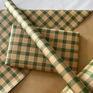 Green Christmas Gingham Eco Friendly Gift Wrapping Paper, 100% Recycled & Recyclable Gift Wrap, Sustainable Vegan Kraft Wrapping Paper