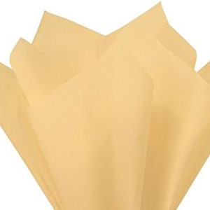 Confezione da 5 o 10 fogli di carta velina di lusso color crema, spessa 18 g/m², ecologica, formato standard 75 cm x 50 cm, prepiegata, spedizione in giornata entro le 15:00!