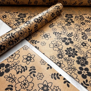 Papier cadeau écologique à imprimé floral marguerite noire, 100 % recyclé et recyclable, papier d'emballage kraft, papier d'emballage d'anniversaire.