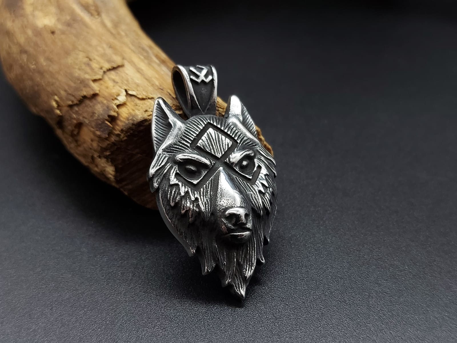 Unic Wolf Pendant Wolf Wolf Head Rune Stainless Steel Fox Necklace Biker Runic ...