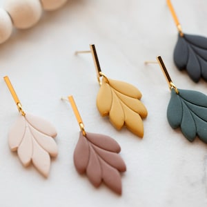 Polymer Clay Leaf Dangle Earrings| Boho Earrings| Floral Polymer Clay Earrings| Clay Leaf Dangle Earrings| Handmade Clay Earring| Clay Hoops