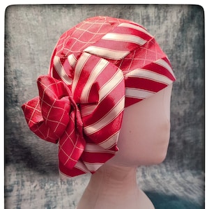 1920s tie cloche hat in red/white - cloche - vintage - flapper - gatsby - unique