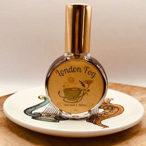LONDON FOG PERFUME Provencal Lavender, Calabrian Bergamot Zest, Toasted Tonka Bean, Whipped Cream Accord, Vanilla Bean, Earl Grey Tea Leaves