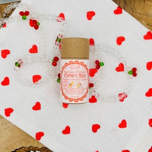 CUPID'S KISS Valentine Lip Balm, Natural Cherry, Chocolate, Cocoa Butter, Cupuacu Butter, Macadamia Oil, Organic Lip Moisturizer Paper Tube bild 8