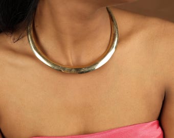 Minimalist Gold Statement Choker Necklace | Bold Metal Collar Necklace | Modern Chunky Neckpiece for Women | Gift Jewelry