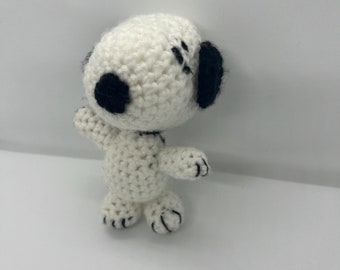 White and black dog plush toy / snoopy toy
