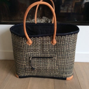 Large double aravola basket with long handles and closing pouch. tote beach bag, straw wicker raffia rush