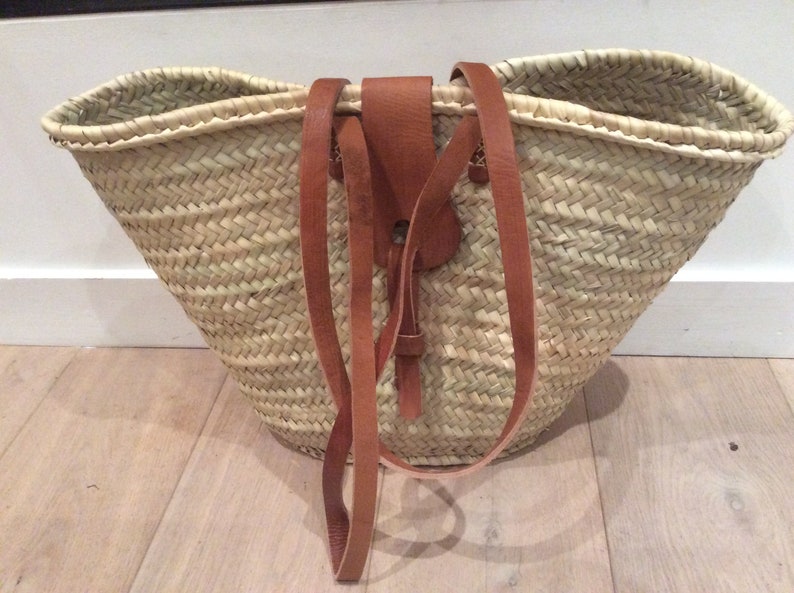 reinforced basket with long leather handles and leather flap, in doum palm, beach basket, tote bag image 3