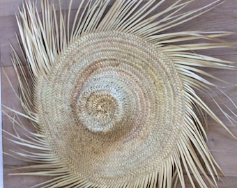 Sombrero de pared de hoja de palma