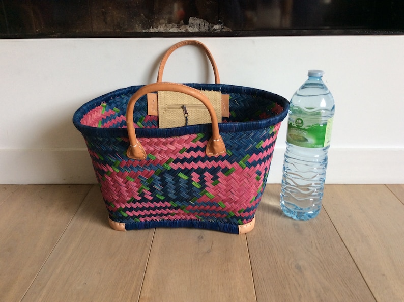 4 reinforced corners leather basket tote aravola leather handles 40cm. Straw tote bag. Ideal for shopping, markets, beach. Raffia, palm wicker, rush image 4