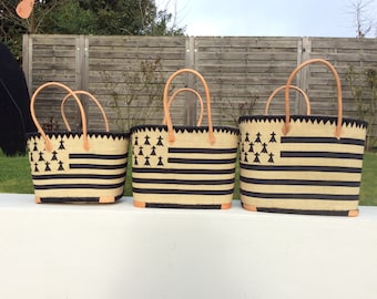 Large Aravola basket with double rabane Breton flag long handles and closing pouch. Beach bag, straw rush wicker raffia