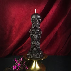 Large skull stack Candle  - Gothic décor - Witchcraft supply