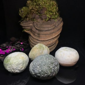Shaman rocks -Shaman balls - Magic stones - Mojo balls