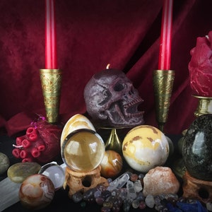 Witchcraft mystery box - Witch Starter kit - Witchy mystery box gift - Oddities in a box - Curiosities - Altar decor - Kid Witch Gift