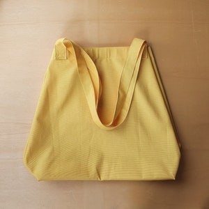 Linen bag with hidden magnets. Can be used daily, for beach, shopping, etc. Summer fashion bag, eco friendly, original.
