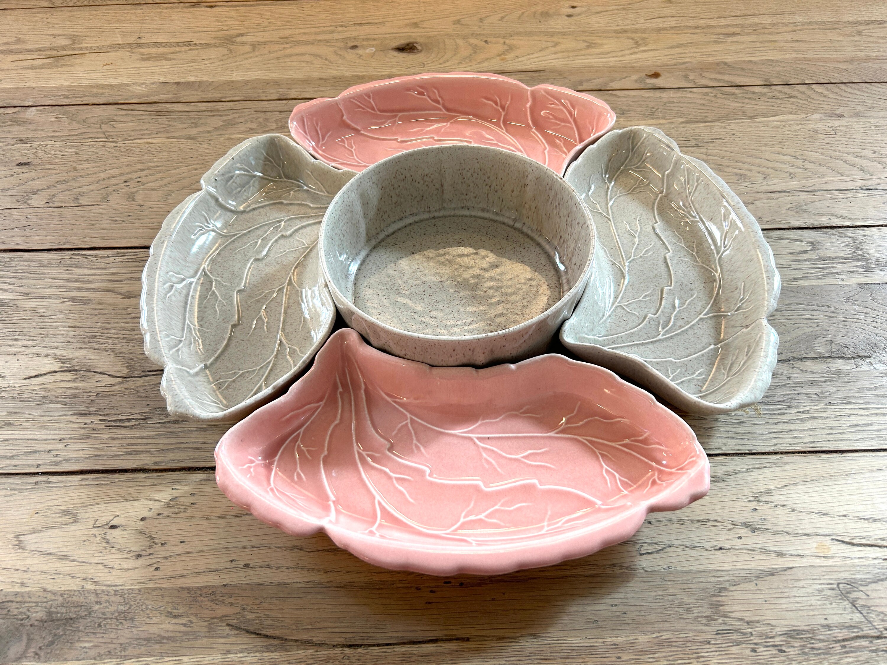1950s Valley Vista California Pottery Serving Dish Set in Pink