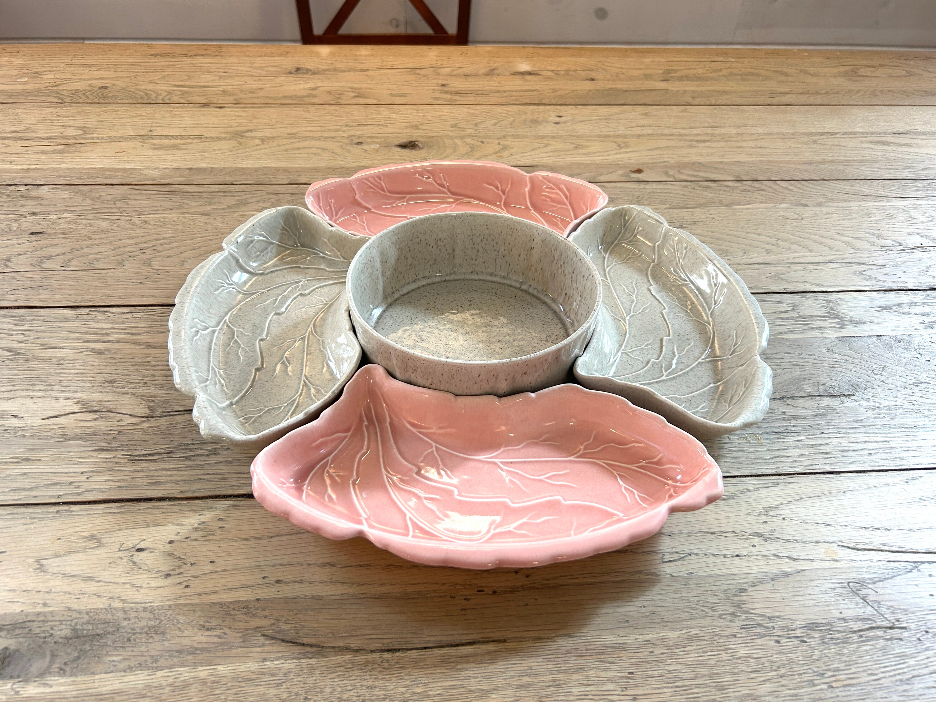1950s Valley Vista California Pottery Serving Dish Set in Pink
