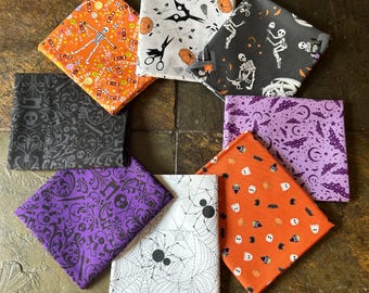 8 pc Mr Bones Sews Fat Quarter Bundle w/Optional 24'' Canvas Tote Bag Panel, Halloween Witchy Skeleton Spooky Sewing Easy FQ Precuts Set
