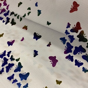 Bunte Schmetterlinge aus weißen Lycra Tüll. Regenbogen Holographische Schmetterling Tüll. Party Kleid, Röcke, Party Decor Tüll. Große Lagerware.