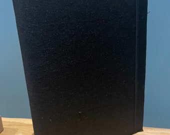Ring binder cover blank made of felt for narrow DIN A4 folders with a spine up to 2.5 cm long when unfolded 56.5 cm high 34 cm