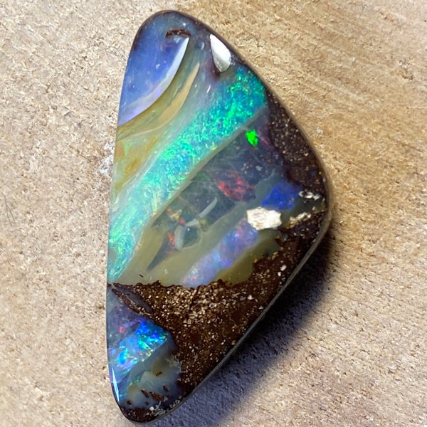 Sehr schöner Boulder Opal - 18,5ct, tolle Zeichnung und Farben