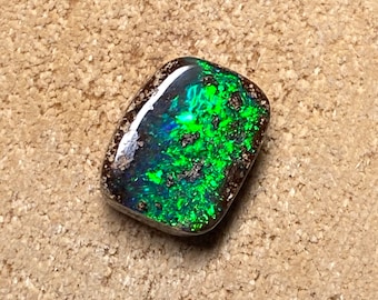 Opale de qualité myOpal - 3,5 carats de couleur verte !