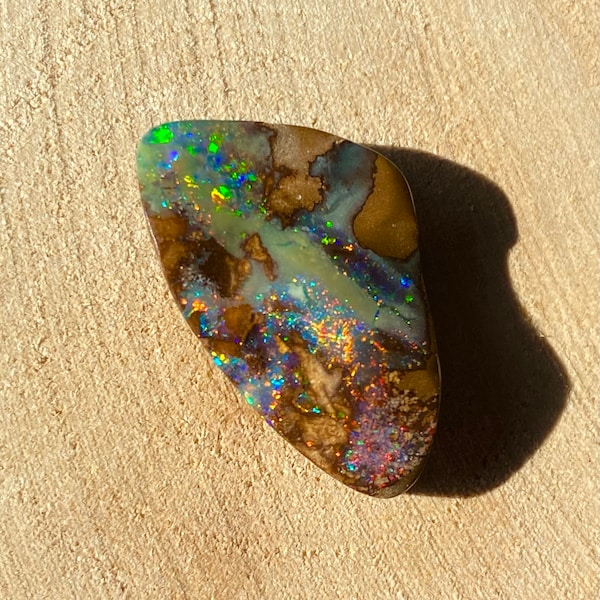 Gem Multicolors 15.5ct beautiful Boulder Opal!