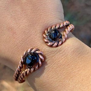 Tensor Bracelet Copper Apache Tear Obsidian Magnet Therapy Wrist Pain Hand Adjustable Lost Cubit 177MHz Wrist Pain Hand EMF WiFi Blocking