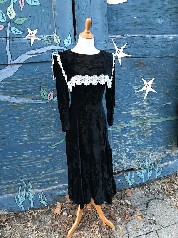 Scott mcclintock top black velvet dress