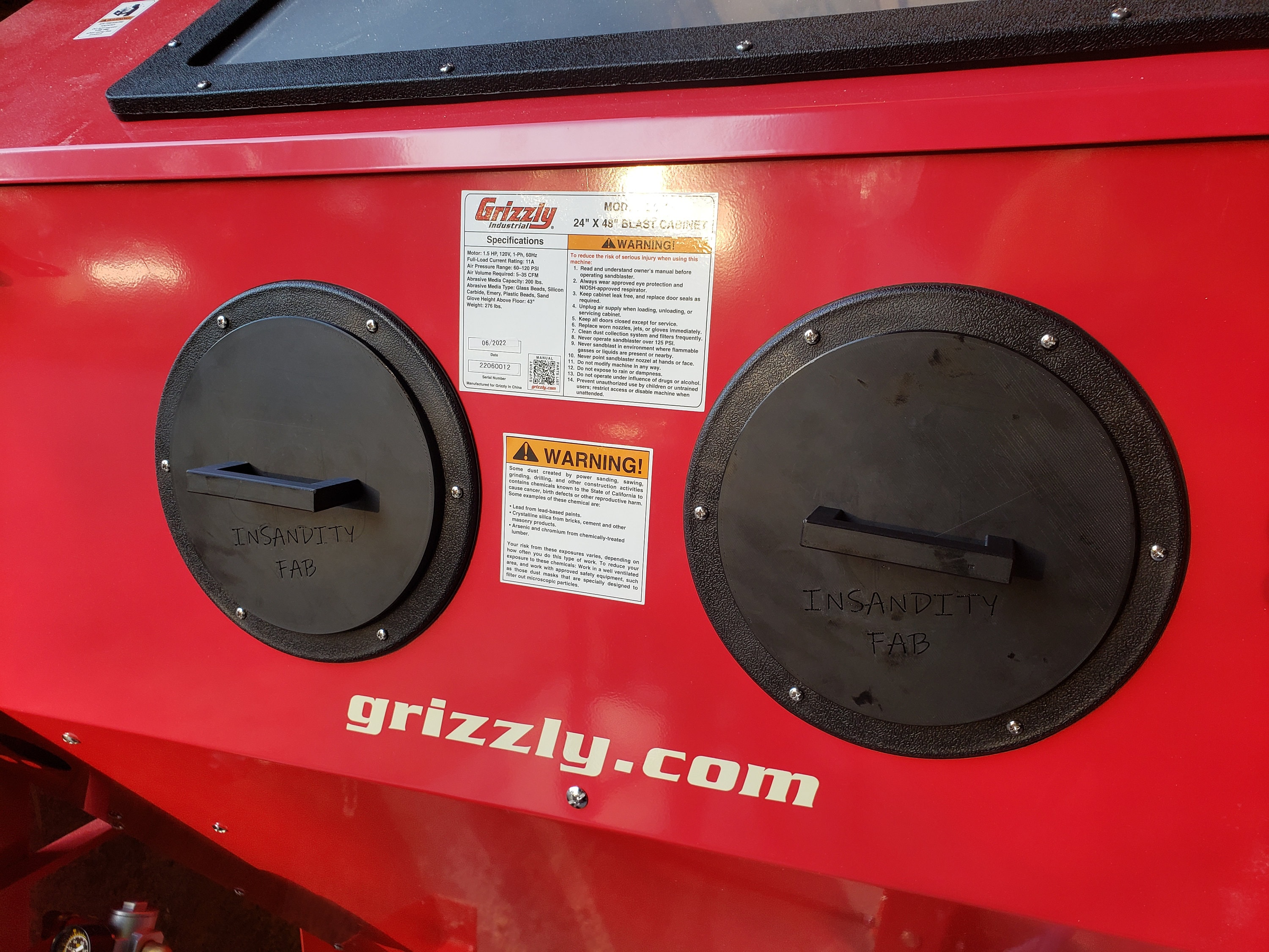 Grizzly industrial 24 inch x blast cabinet best sale