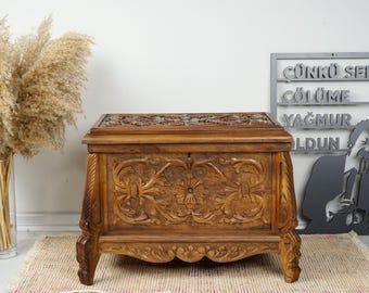 Hand Carved Chest With Key,Wooden Box With Lock,Engraved Large Ottoman Keepsake Box,Wood Memory Box,Hope Chest,Decorative Trinket Lock Box