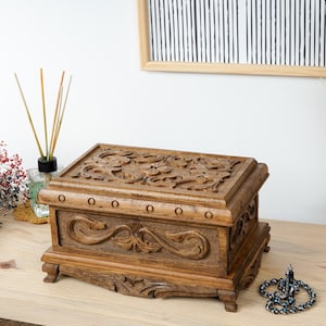 Elegant Wood Box with Secret Lock, Walnut Treasure Chest, Engraved Jewelry Box, Large Wooden Box with Key, Carved Keepsake Box
