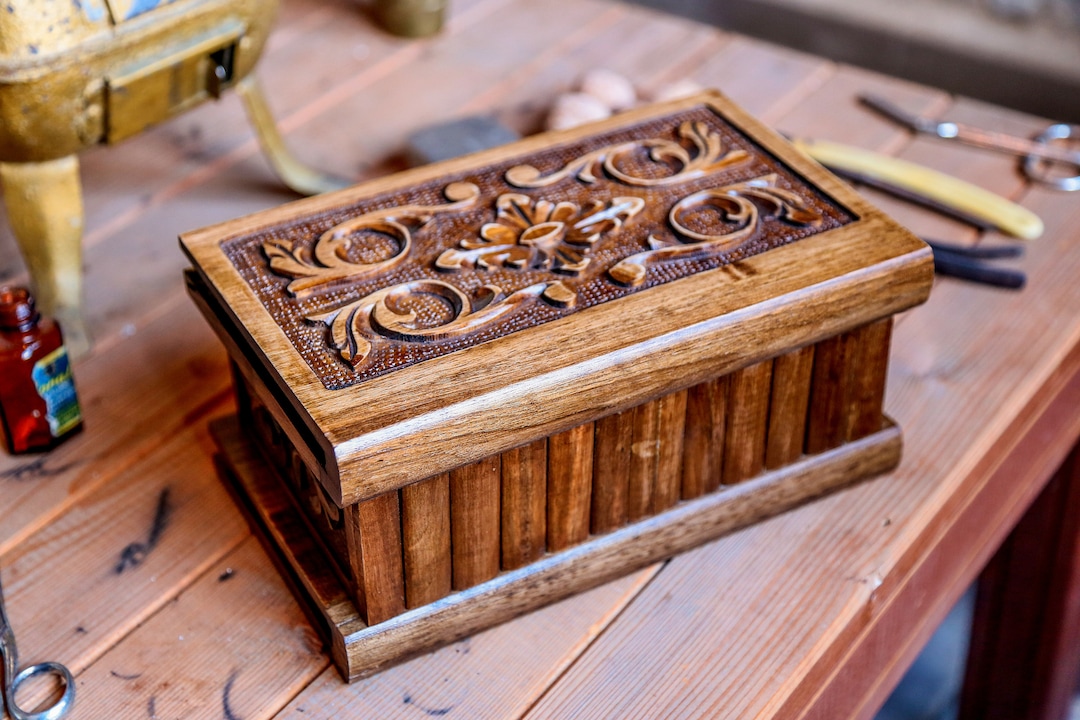 Wooden Puzzle Box, Personalized Puzzle Box, Hand Carved Wooden Secret Lock Box, Jewelery Box
