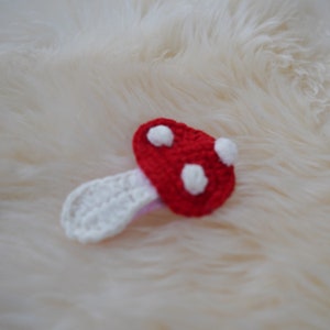 Mushroom hair clip