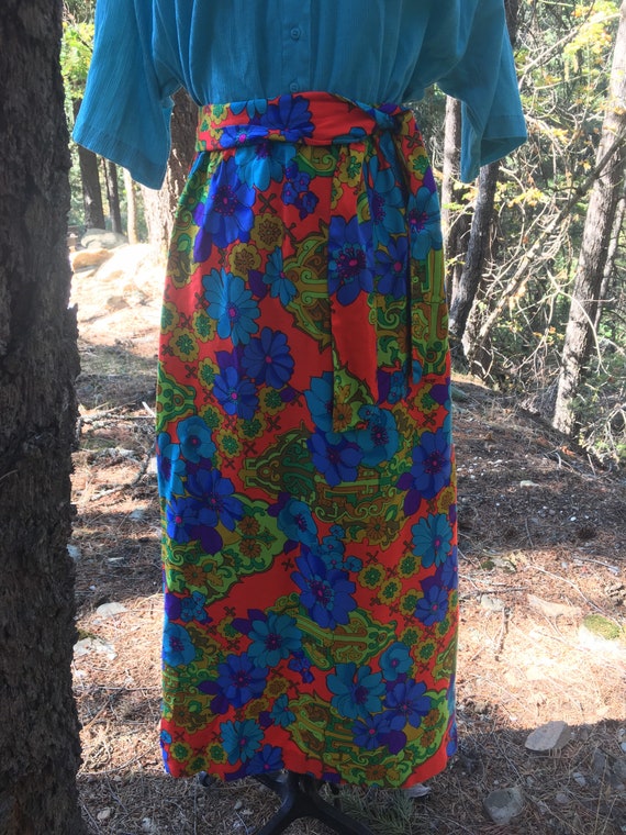 Vintage 70s Neon Psychedelic Maxi Skirt Floral As… - image 10