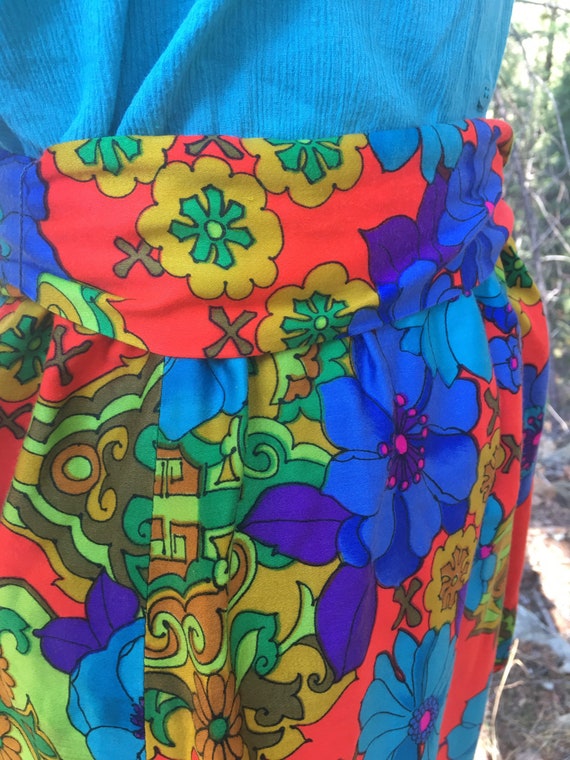 Vintage 70s Neon Psychedelic Maxi Skirt Floral As… - image 4