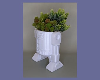 R2D2 Succulent Planter / StarWars / Star Wars / House Planter