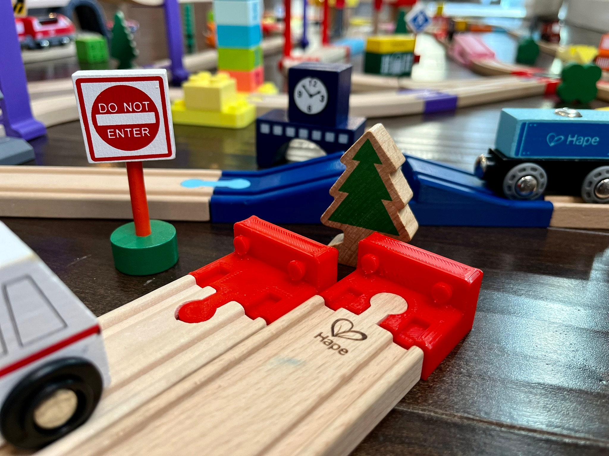 Hape brio compatible hotsell