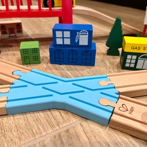 Train Crossing for Thomas the Train, Brio, IKEA, Bigjigs, Melissa and Doug. Wooden Train accessories for Thomas the Train and Brio.