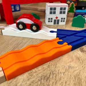 Bumpy Track for Thomas the Train, Brio, IKEA, Bigjigs, Melissa and Doug. Wooden Train accessories for Thomas the Train and Brio.