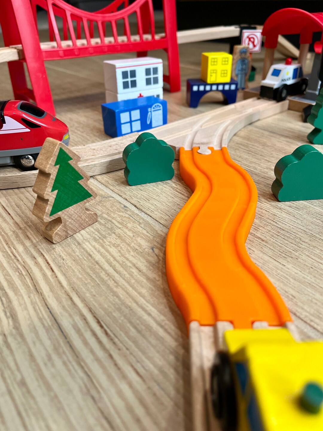 Baymo3D 2-Into-1 Wooden Railway Junction - Compatible With Brio, IKEA, Thomas