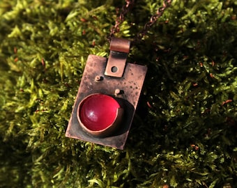 red brazilian agate pendant - stone to stimulate courage -  Mut anzuregen Stein - Brasilianischer roter Achat - love yourself pendant