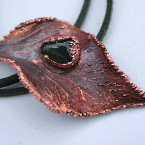 natural beauty ivy leaf covered with copper necklace, Copper Electroformed Jewelry, kupfer Galvanoformung, Halskette aus echtem Blatt