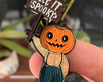 Keep it spooky Jack-o-lantern Soft Enamel Pin | Gifts for Witch |Halloween Apparel | Pumpkin head | Goth Pin | Creepy Cute Punk Fashion
