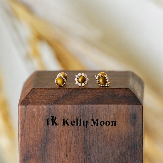 Natural tigers eye threadless earring-925 sterling silver push pin-14K Gold vermeil-16G 18G 20G Threadless flat back stud-Conch Helix Tragus