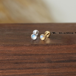 Natürliche Labradorit Ohrringe-Dainty 3 mm kleine Blase Threadless push pin-925 Silber Punkte Flat Back-Helix Bolzen-Tragus Ohrstecker-Einzigartige Ohrringe