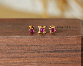 Orecchini senza filettatura con rubino - Spilla in argento sterling 925 - Vermeil in oro 14 carati - 16G 18G 20G - Perno piatto senza filettatura - Conchiglia Elica Trago