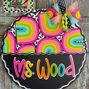 Door Hanger Template -bright rainbow circle